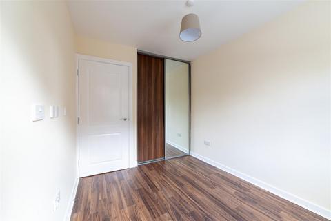 2 bedroom apartment to rent, Welbeck Mews, Walker, NE6