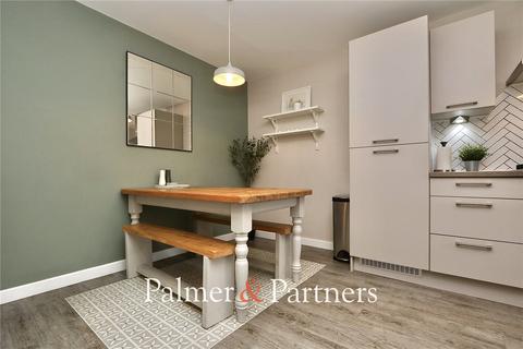 8 Popular Road, Great Blakenham, Ipswich, IP6 0GN