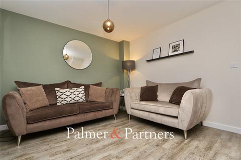 8 Popular Road, Great Blakenham, Ipswich, IP6 0GN