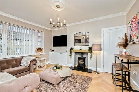 2 bedroom flat for sale, 39 Hutchison Medway, Chesser, Edinburgh, EH14 1QQ