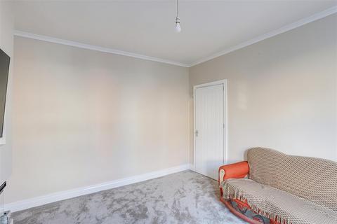 2 bedroom terraced house for sale, Laurie Avenue, Nottingham NG7