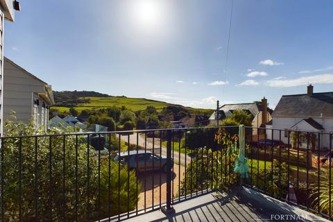 4 bedroom detached house for sale, Meadow Way, Charmouth, Dorset