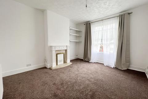 2 bedroom flat to rent, Upminster Road South, Rainham, Essex, RM13