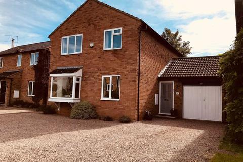 4 bedroom detached house to rent, Giffard Drive, Malvern