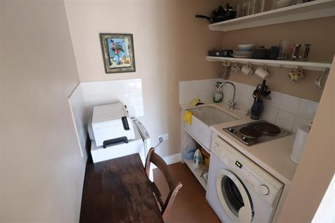 Studio to rent, Veryan, Truro