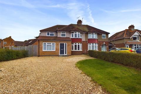 4 bedroom semi-detached house for sale, Kendal Road, Longlevens, Gloucester