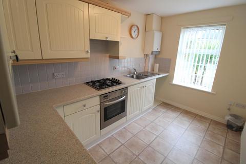 2 bedroom semi-detached house to rent, Grosvenor Place, Chase Farm, Blyth