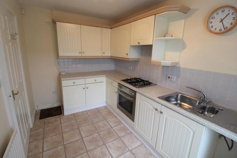 2 bedroom semi-detached house to rent, Grosvenor Place, Chase Farm, Blyth