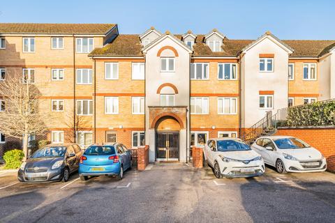 1 bedroom apartment for sale, Bell Road, Sittingbourne, Kent, ME10