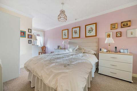 1 bedroom apartment for sale, Bell Road, Sittingbourne, Kent, ME10