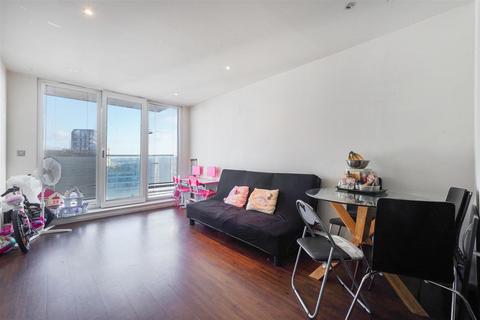 2 bedroom apartment for sale, The Oxygen, Royal Victoria Dock, E16