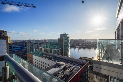 2 bedroom apartment for sale, The Oxygen, Royal Victoria Dock, E16