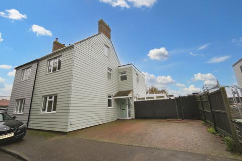 4 bedroom semi-detached house for sale, Ebbsfleet Lane North, Ramsgate CT12