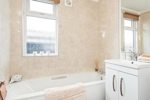 undefined, Clacton-on-Sea, Essex, CO16