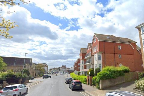 2 bedroom flat for sale, Upper Sea Road, Bexhill-on-Sea, TN40