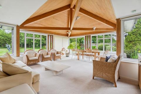 Campbell House Brook End, Weston Turville, Aylesbury, HP22 5RQ