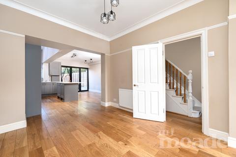 4 bedroom terraced house for sale, Newbury Road, Highams Park, E4