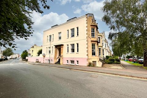 Clarence Square, Cheltenham GL50