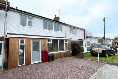 3 bedroom terraced house for sale, Welland Avenue, Gartree, Market Harborough, Leicestershire, LE16 7RN