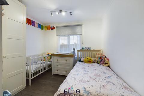 10 Alexandra Road, London, NW4 2SA