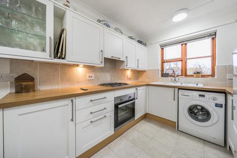 undefined, Central Thame, Oxfordshire