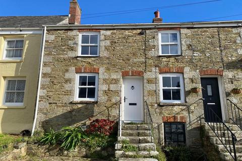 3 bedroom cottage to rent, The Square, Truro