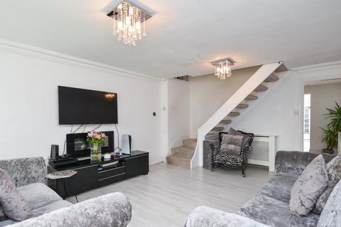 3 bedroom semi-detached house for sale, Sandpiper Close, Shoeburyness, Essex, SS3