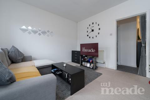 2 bedroom flat for sale, 1 Broadway Parade, Winchester Road, Highams Park, E4