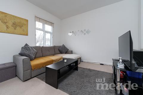 2 bedroom flat for sale, 1 Broadway Parade, Winchester Road, Highams Park, E4