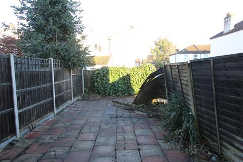 31 Percy Road, London, SE25 5NA