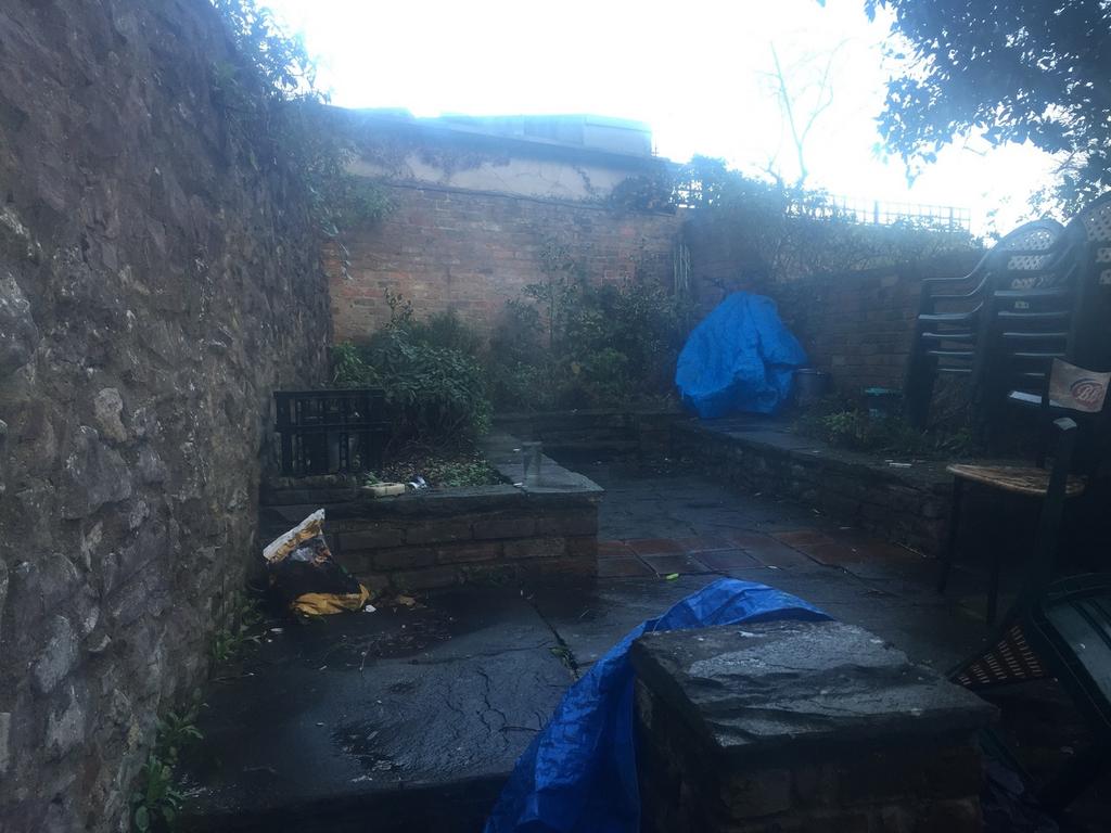A spacious garden area with potential for relax...