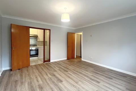 1 bedroom flat for sale, Kingswood Drive , Sutton SM2