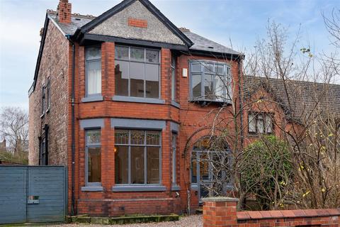 4 bedroom detached house for sale, Norwood Road, Stretford