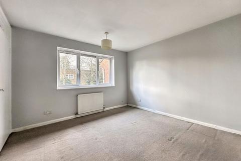 2 bedroom terraced house to rent, Brambles Farm Drive, UXBRIDGE, Greater London