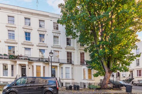 2 bedroom apartment to rent, Belgrave Gardens, St John's Wood, NW8