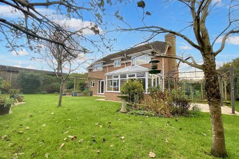 4 bedroom detached house for sale, Aldington Frith, Ashford TN25