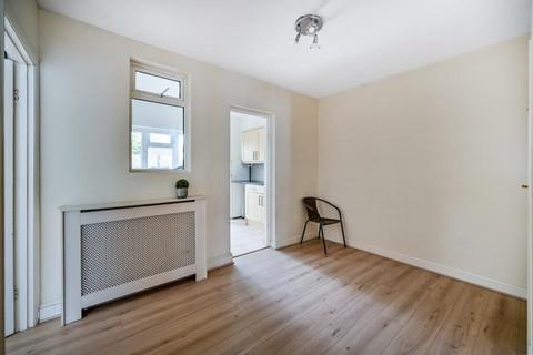 2 bedroom flat for sale, Burlington Road, New Malden, Surrey, KT3