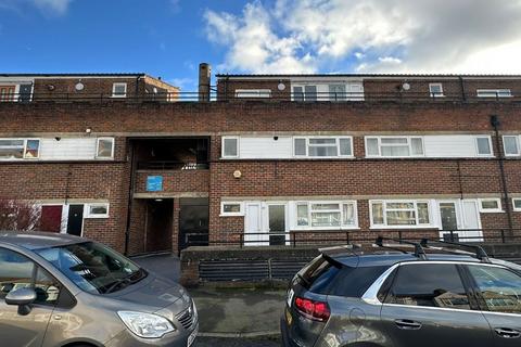 3 bedroom flat for sale, 43 Seymour Villas, Penge, London, SE20 8TR