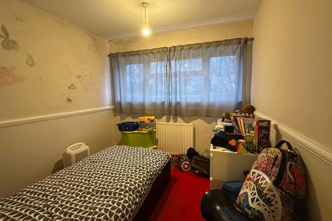 3 bedroom flat for sale, 43 Seymour Villas, Penge, London, SE20 8TR