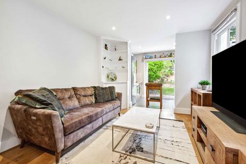 2 bedroom flat to rent, Medora Road, London SW2