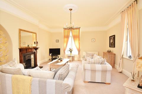 2 bedroom apartment for sale, Springfield Avenue, Harrogate