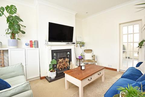 2 bedroom terraced house for sale, Birch Grove, Harrogate