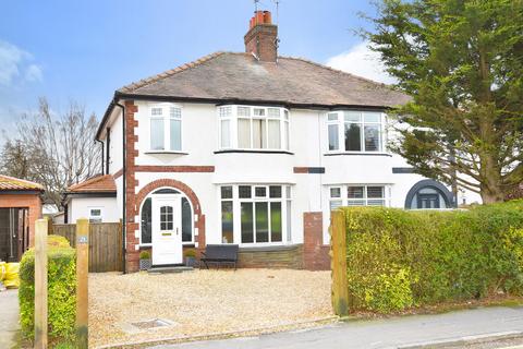 4 bedroom semi-detached house for sale, St Winifred's Avenue, Harrogate