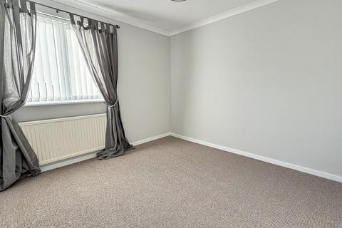 6 Woburn Close, Trowbridge, BA14 9TJ