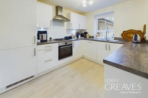 49 Widnall Drive, Bingham, Nottingham, NG13 7AR