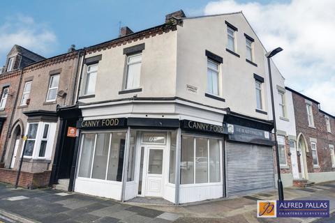 Retail property (high street) to rent, Roker Avenue, Roker