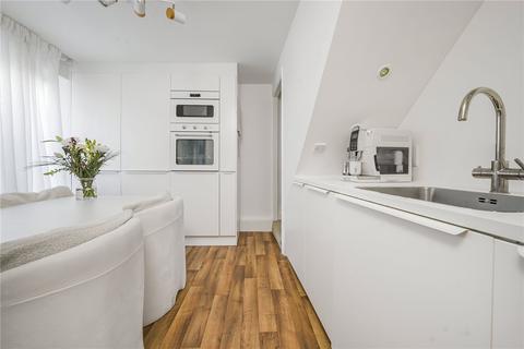 2 bedroom end of terrace house for sale, Albany Passage, Richmond