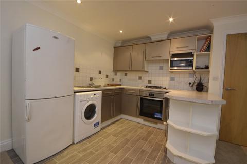 2 bedroom apartment to rent, Sunnydene Road, Purley CR8