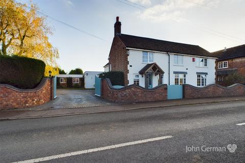 5 bedroom detached house for sale, Lynn Lane, Lynn, Stonall