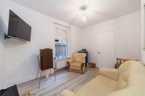 2 bedroom flat for sale, Coldharbour Lane, Camberwell